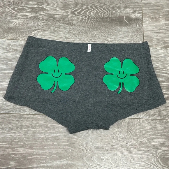 NWOT PINK Victoria’s Secret Shamrock Boyshort Boxer Panty XL - Picture 1 of 11